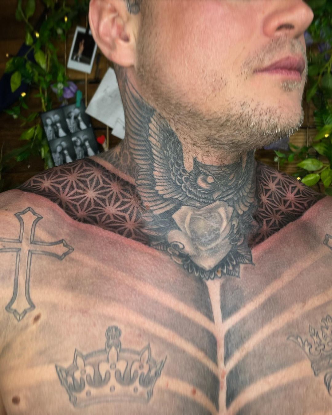 Tatuajes En El Cuello Para Hombres 50 Diseños Espectaculares 